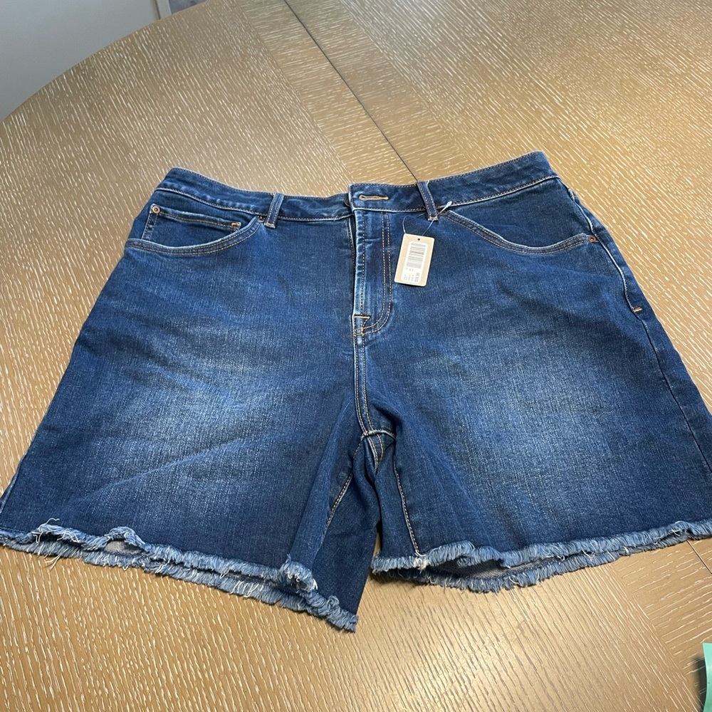 RW&CO. Dark Blue Frayed Hem Jean Shorts